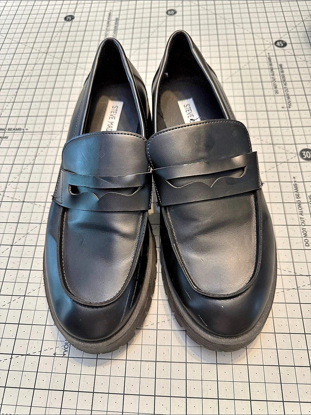 STEVE MADDEN Black Platform Loafers Like New 10